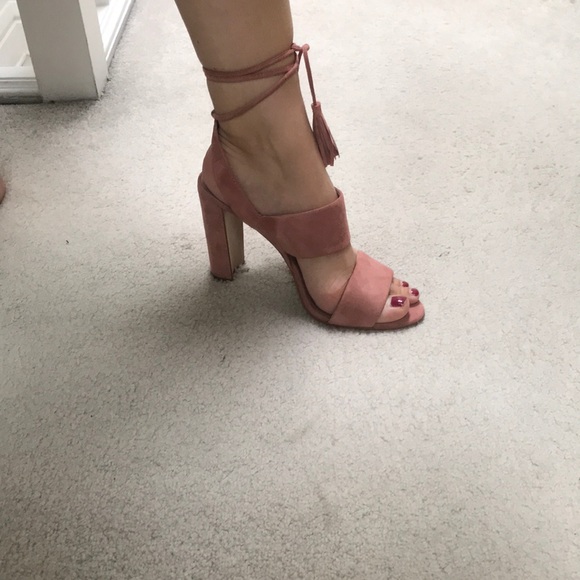 SOLD Madewell Octavia Tassel Sandal in Cafe Pink - Picture 3 of 3